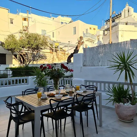 Manda Old Town * Naxos City