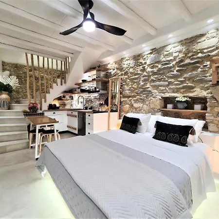 Апартаменты Manda Old Town