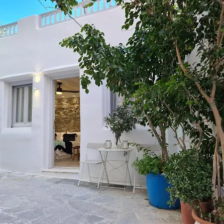 Апартаменты Manda Old Town Naxos City