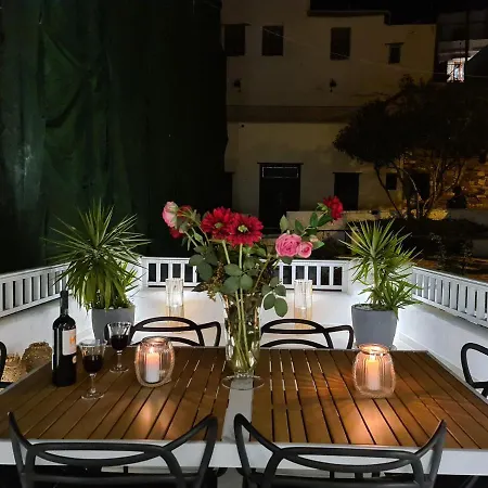 Manda Old Town Apartment *
