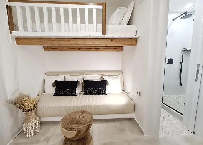 Manda Old Town * Naxos City