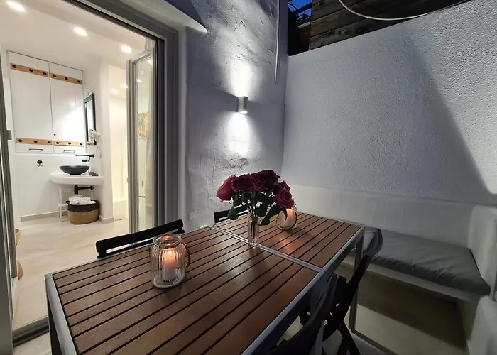 Manda Old Town * Naxos City